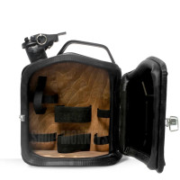 Канистра-бар «Щастя є, коли клює»