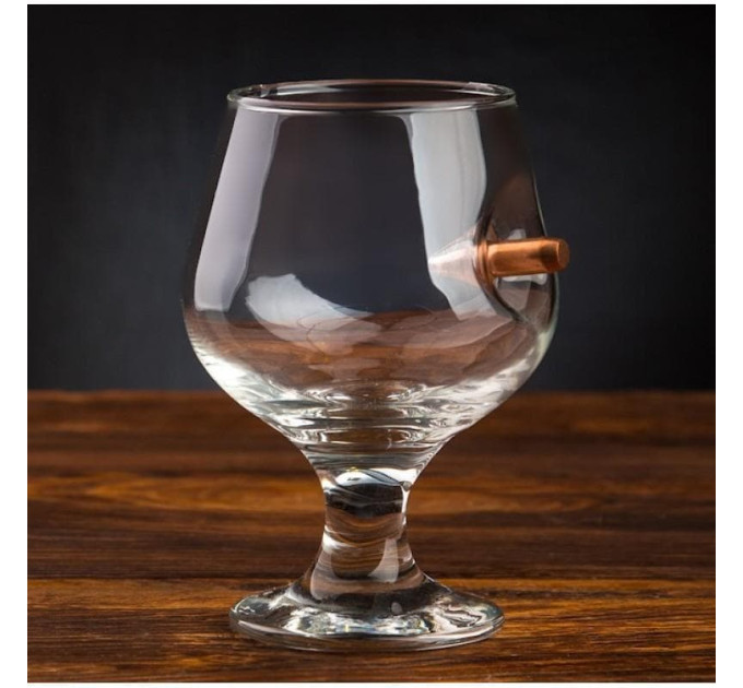 Келих для коньяку з кулею 7.62 мм