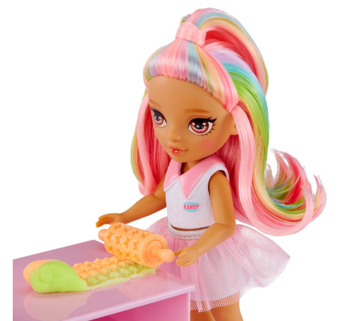 Ігровий набір з лялькою серії "Littles" Кондитерська Кенді Rainbow High 522058