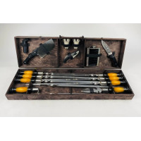 Подарочный набор на 17 предметов в кейсе из фанеры