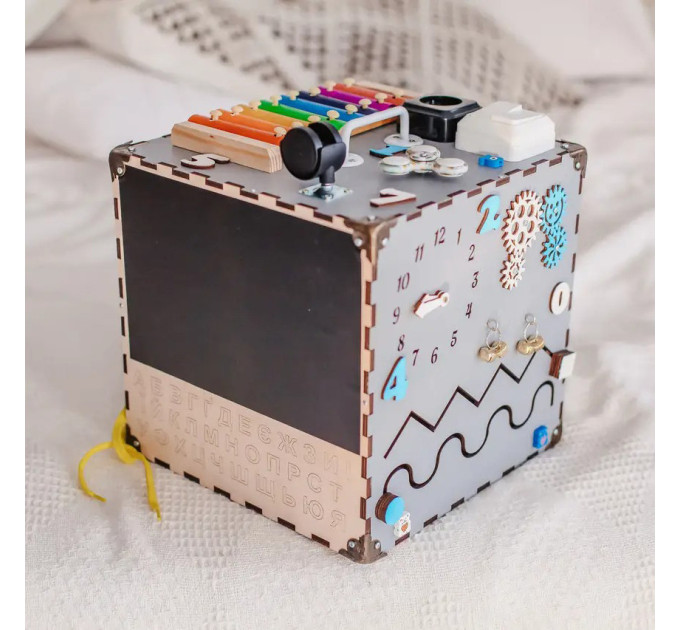 Развивающая игрушка Бизикуб Temple Group TG200090 30х30х30 см Серый