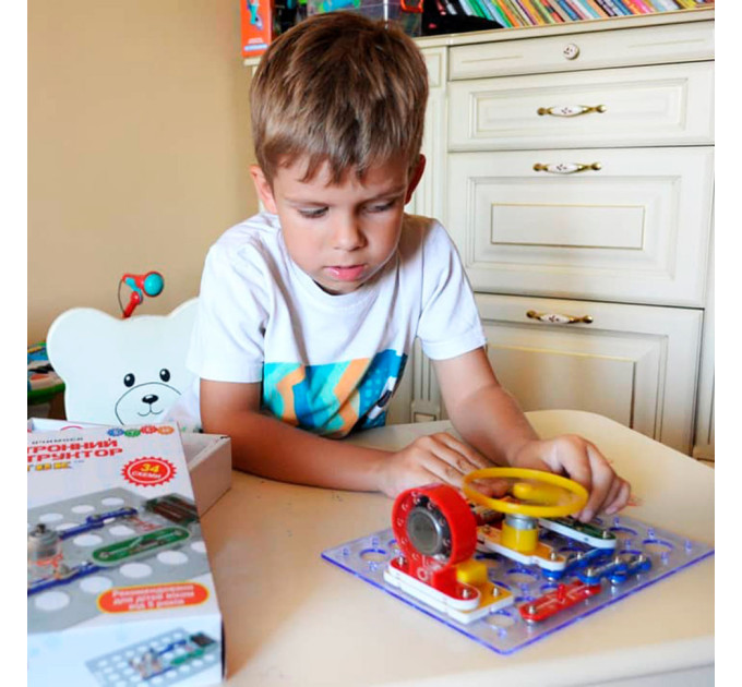 Конструктор Знаток "Первые шаги в электронике" ZNATOK REW-K062, 34 схемы, набор С