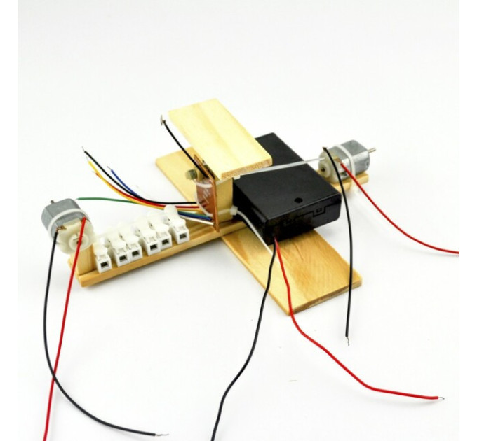 Електромеханічний конструктор Морський дрон 149272 з пультом керування