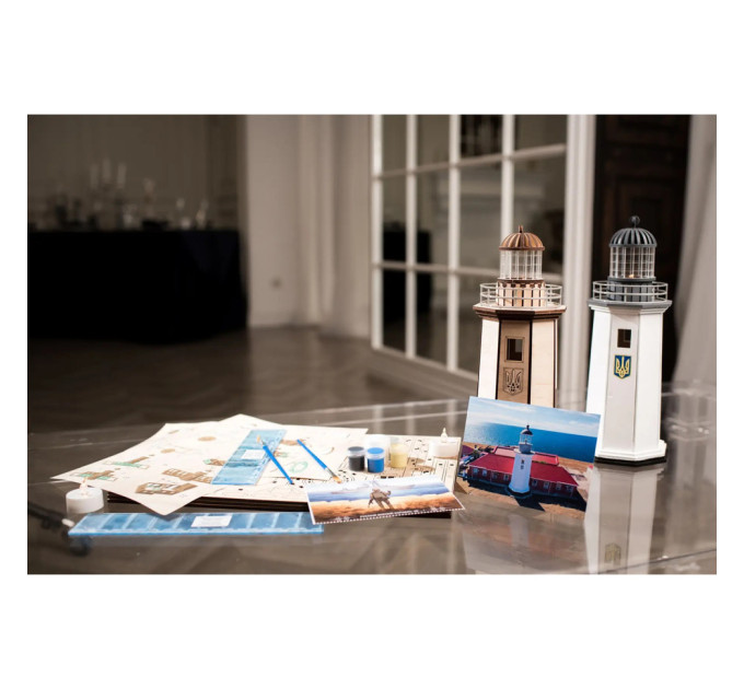 Конструктор дерев'яний 3D маяк з острова Зміїний без прибудови (Україна) TMP-004, 83 деталі