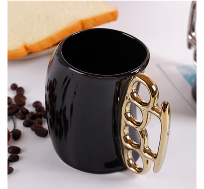 Чашка з кастетом опукла (чорна із золотом)