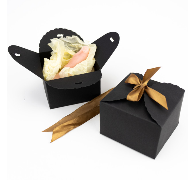 Декоративная свеча фигурная Череп 13019 (шоколадная)