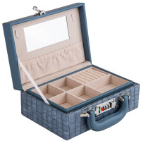 Шкатулка для украшений "Феерия хрусталя" * Рандомный выбор дизайна (18908-011)