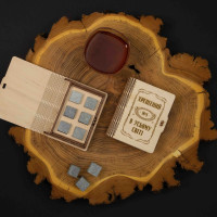 Камни для виски "Хрещений №1 в усьому світі" 6 штук в деревянной подарочной коробке