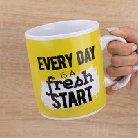 Кружка Гигант Every day is a fresh start Кружка Гигант Every day is a fresh start