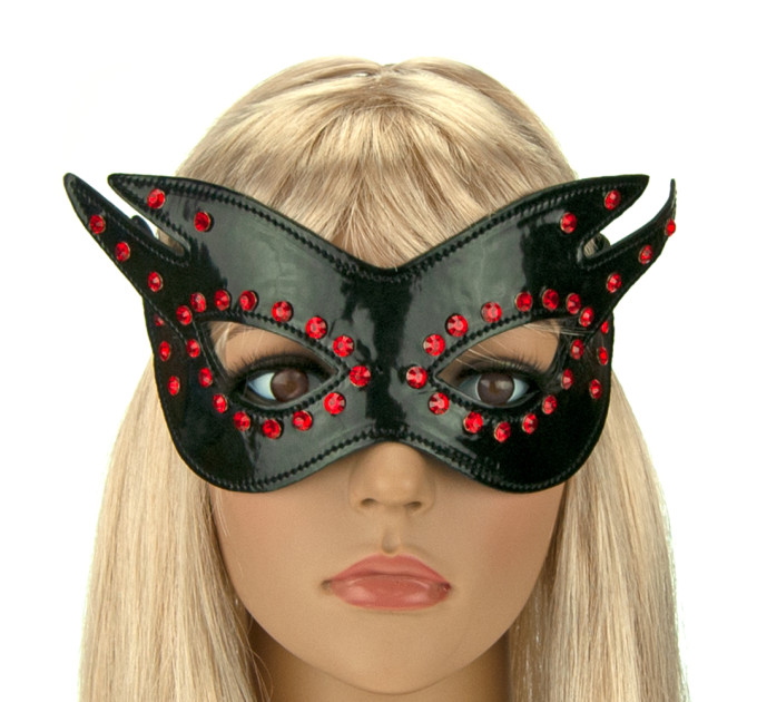 Маска кожаная со стразами (черная)