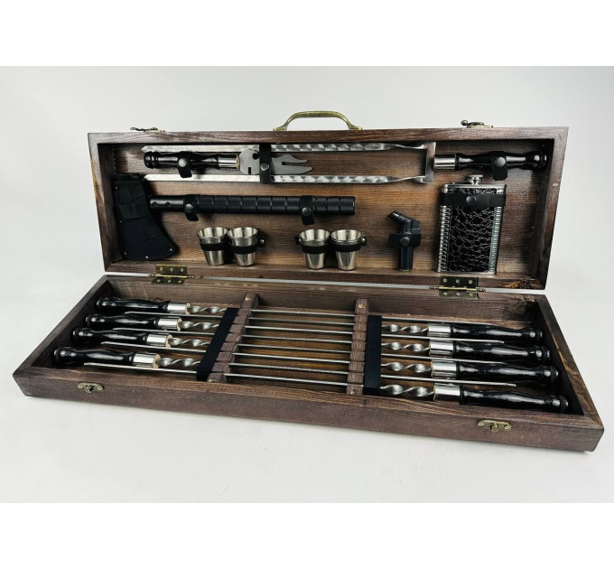 Набор шампуров в кейсе "BLACK LUX"