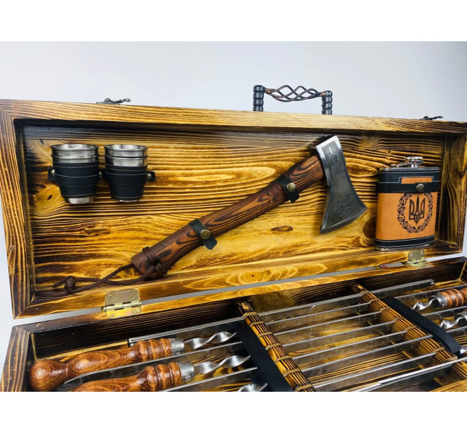 Набор шампуров в кейсе "Козак"