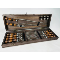 Набор шампуров в кейсе "Кизляр" Набор шампуров в кейсе "Кизляр"