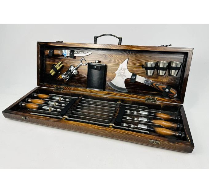 Набор шампуров в кейсе "Волк"