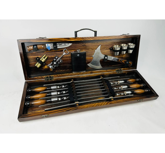 Набор шампуров в кейсе "Волк"