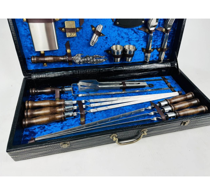 Набор шампуров в кожаном кейсе "VIP 8"