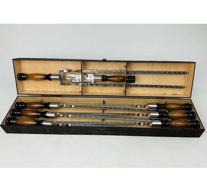 Подарочный набор "Вуд" с двойным шампуром и вилкой в кейсе из фанеры