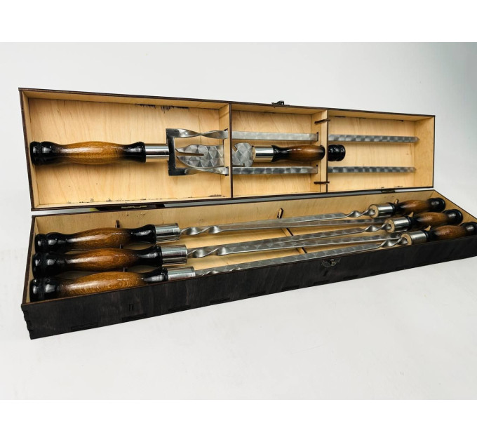 Подарочный набор "Вуд" с двойным шампуром и вилкой в кейсе из фанеры