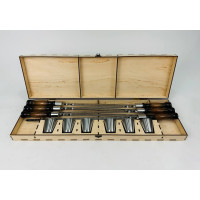 Подарочный набор "Вуд" с рюмками в кейсе из фанеры