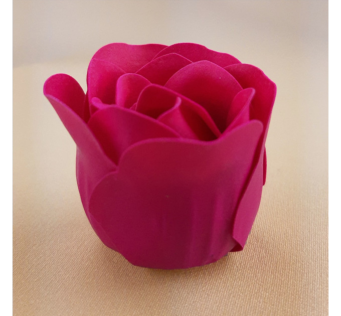 Бутони троянд з мила (малиновий)