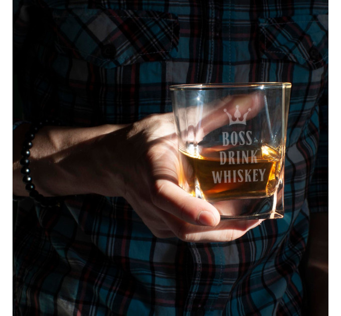 Стакан для виски квадратный "Drink whiskey", английский, Крафтовая коробка