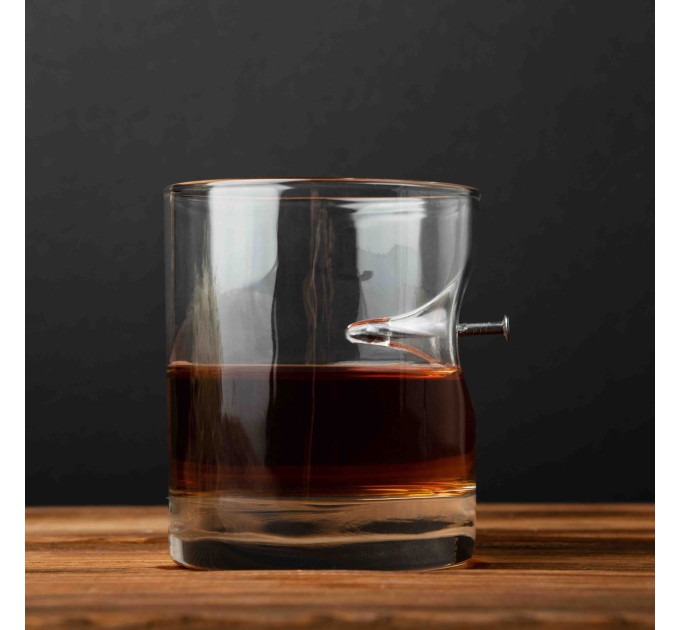 Стакан с гвоздем в тубусе, Тубус из шпона