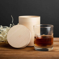 Стакан с пулей для виски в тубусе, Тубус из шпона