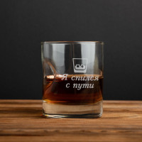 Стакан с пулей "Я спился с пути" для виски, русский, Тубус из шпона
